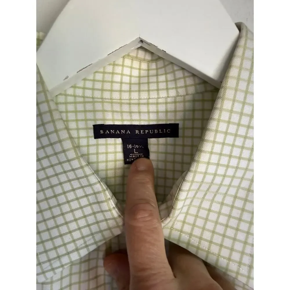 Banana Republic Men’s Green Check Button Down Shirt Size Large 16-16.5